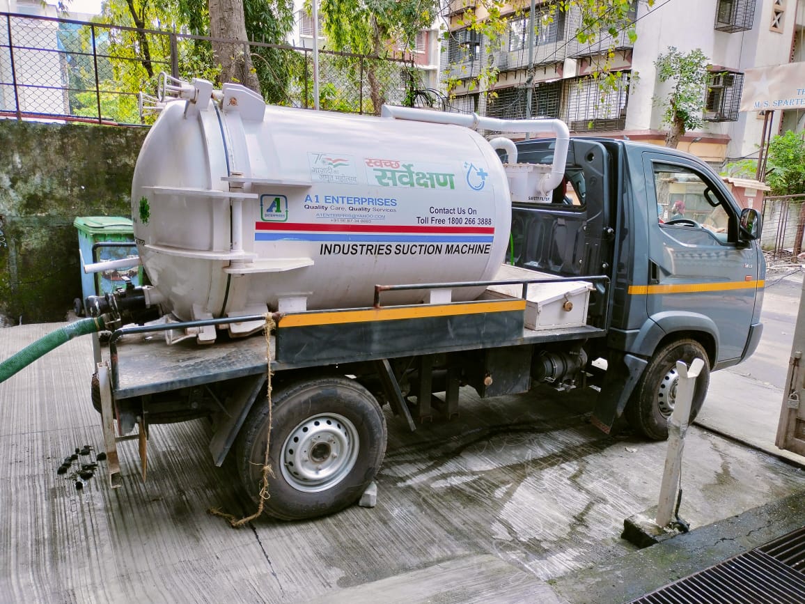 SUCTION MACHINE